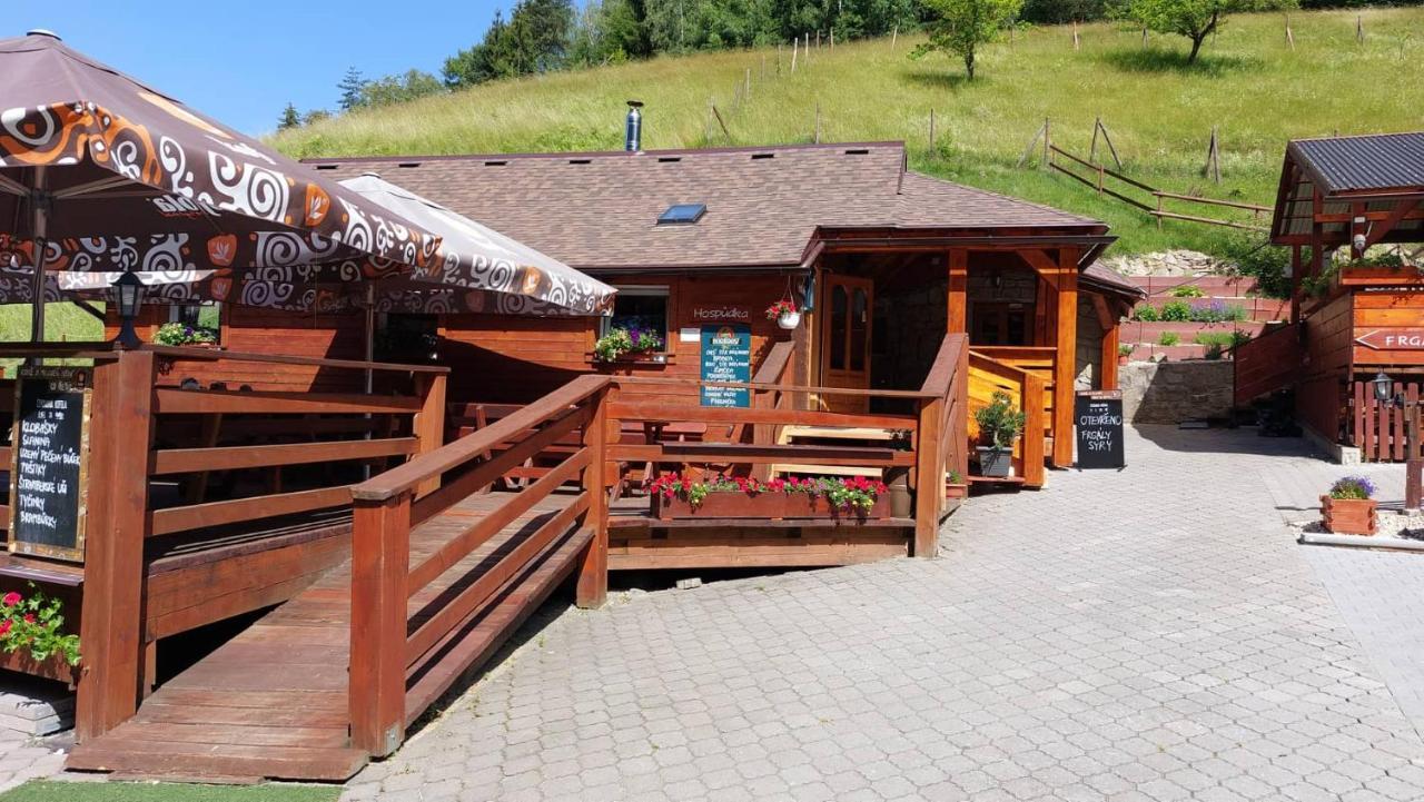 U Vesele Lisky Hotel Hutisko Buitenkant foto
