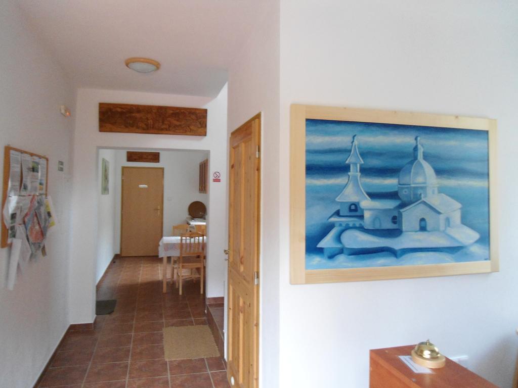 U Vesele Lisky Hotel Hutisko Buitenkant foto